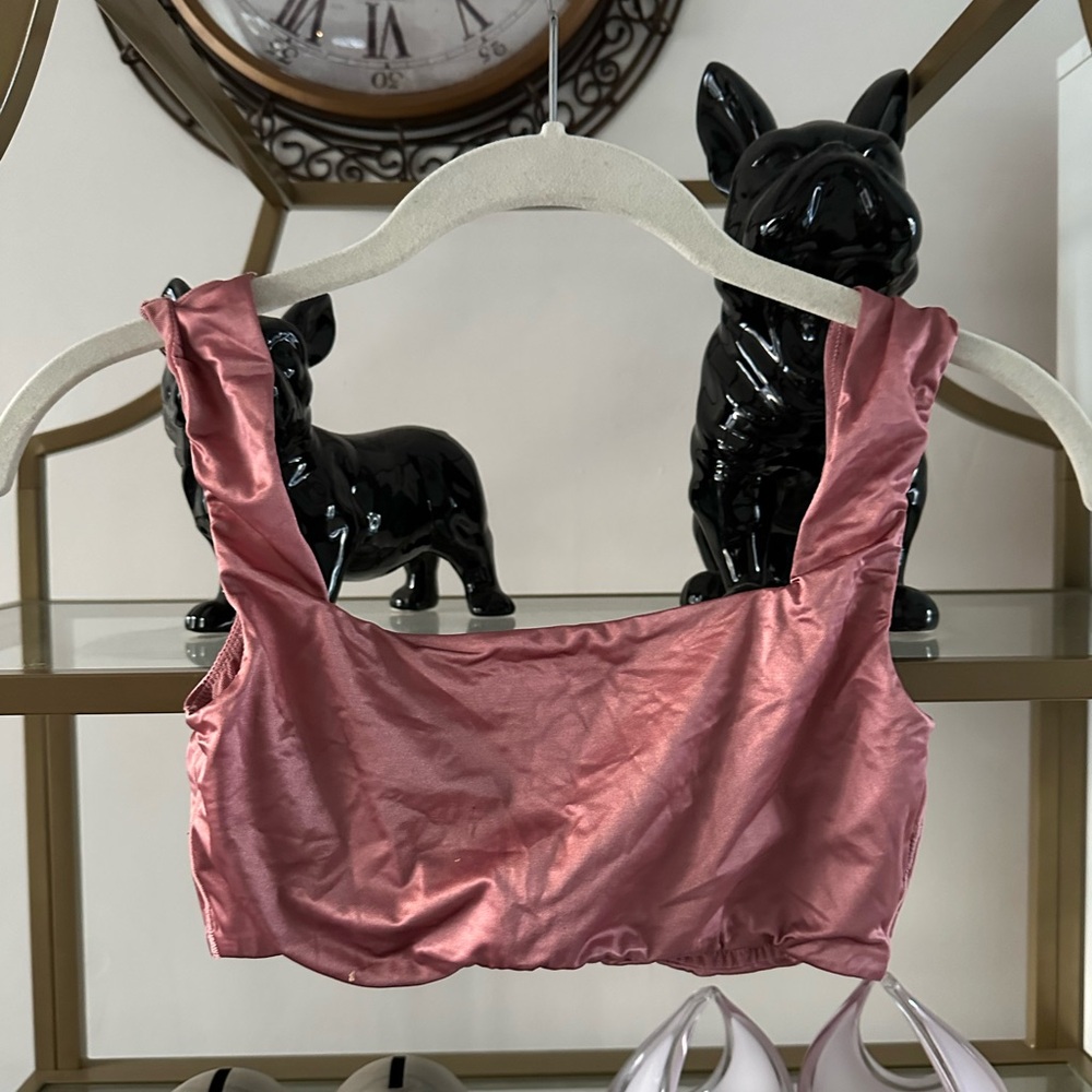 Skims pink top